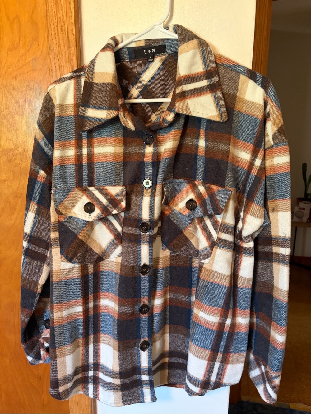 E&M Women's Brown and Blue Plaid Button-Down Shirt Jacket